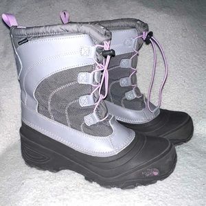 The North Face Women Alpenglow Winter Boots | Size 7 | Purple | Grey |
